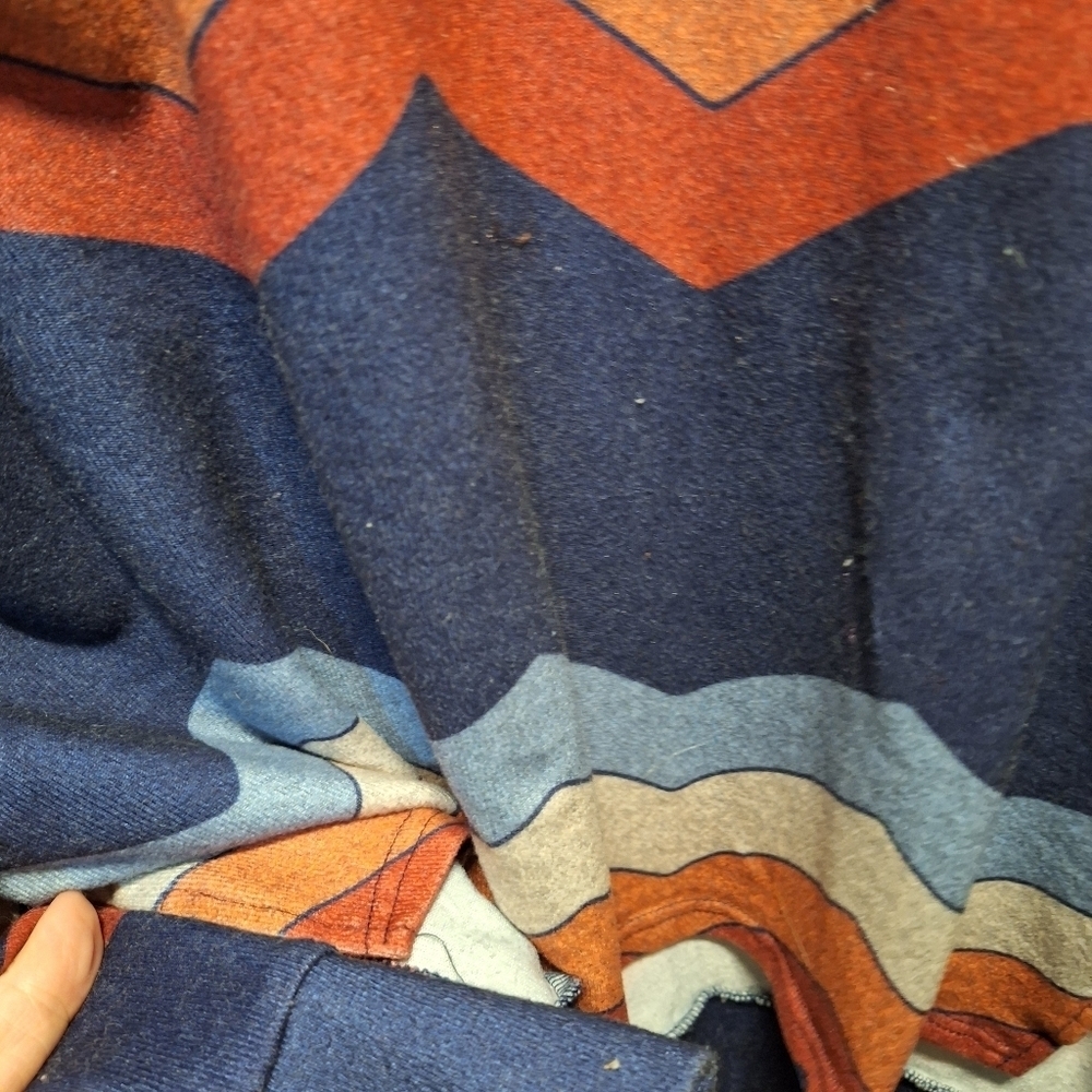 Chevron Sweatshirt Sweater Multicolor Turtleneck Size 1X - Picture 3 of 4